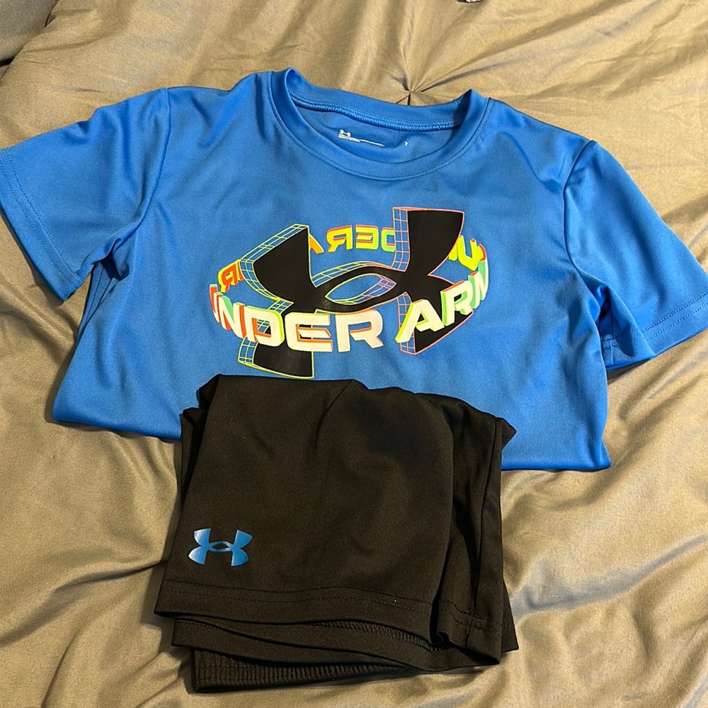 Under Armour boy size 7 short sleeve shirt and short set.